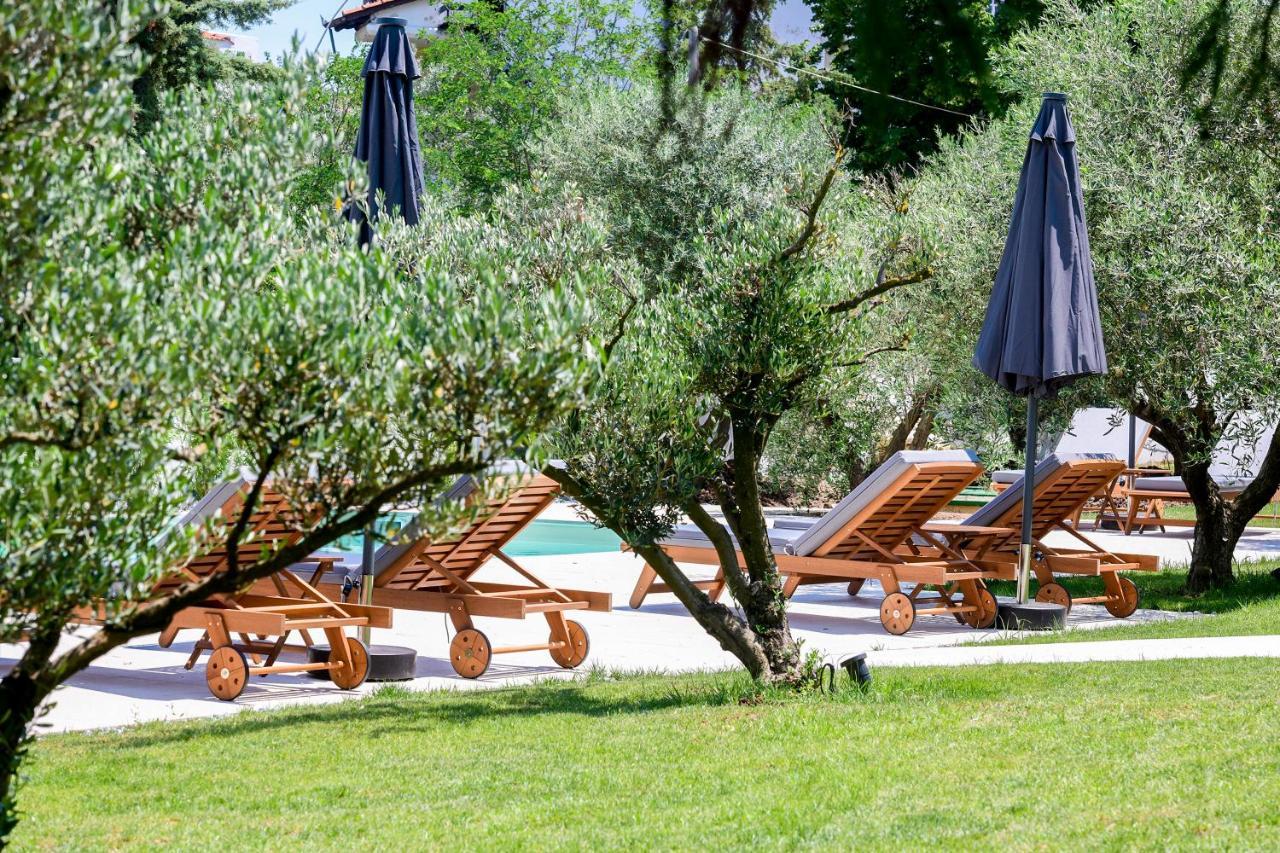 Hotel Elies Aesthetic Living Nea Iraklitsa Exterior foto