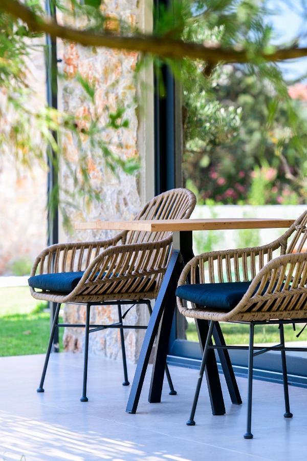 Hotel Elies Aesthetic Living Nea Iraklitsa Exterior foto