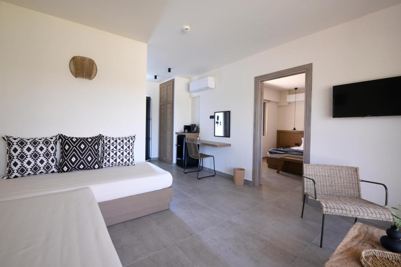 Hotel Elies Aesthetic Living Nea Iraklitsa Exterior foto