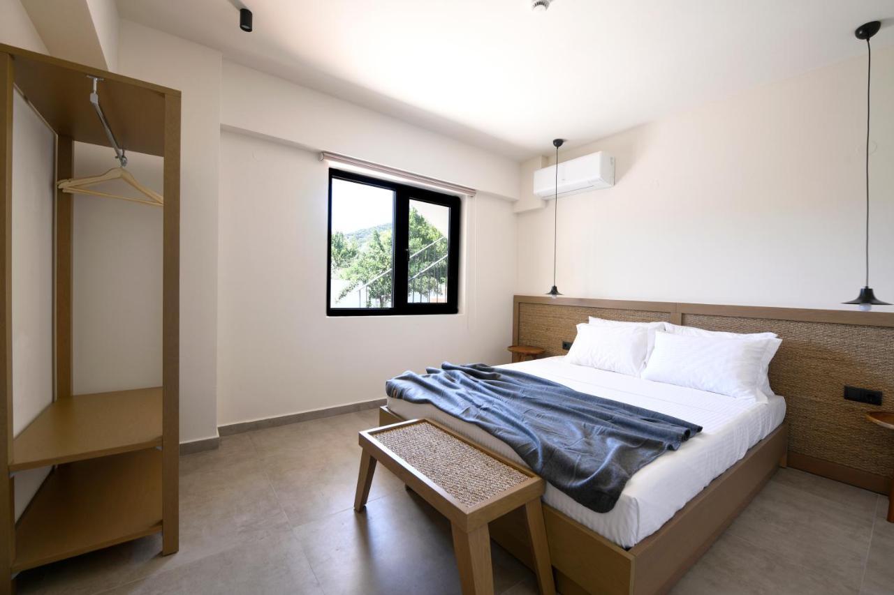 Hotel Elies Aesthetic Living Nea Iraklitsa Exterior foto