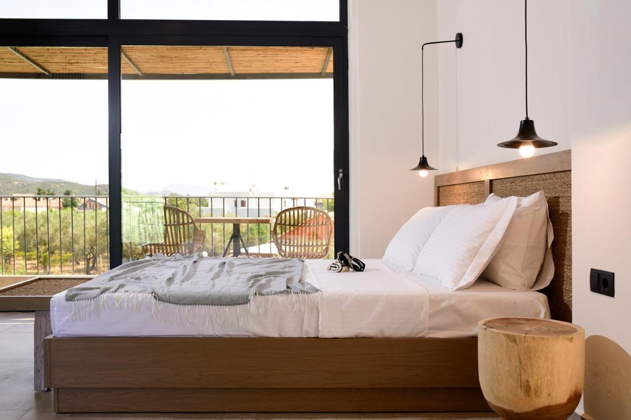 Hotel Elies Aesthetic Living Nea Iraklitsa Exterior foto