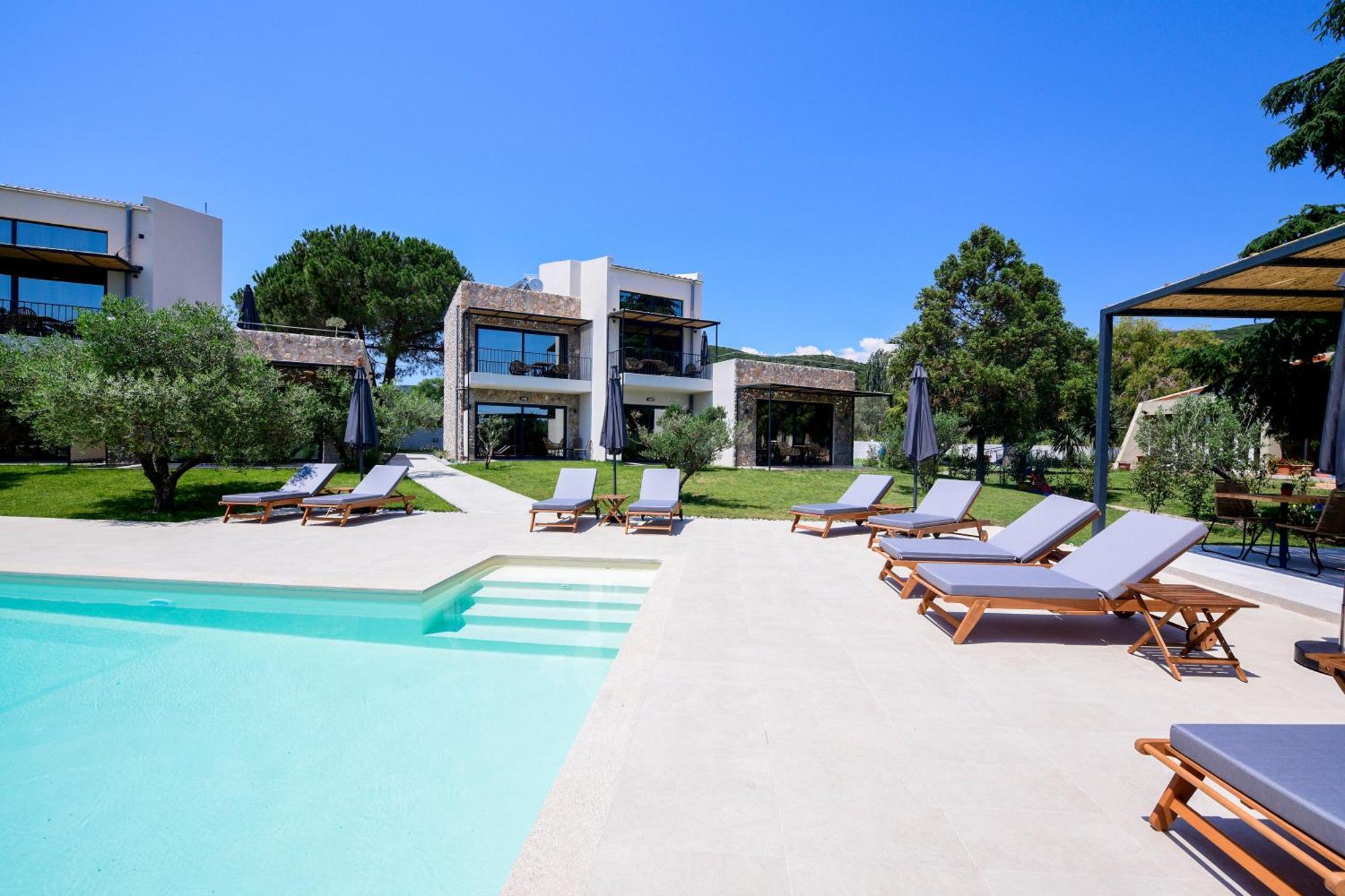 Hotel Elies Aesthetic Living Nea Iraklitsa Exterior foto